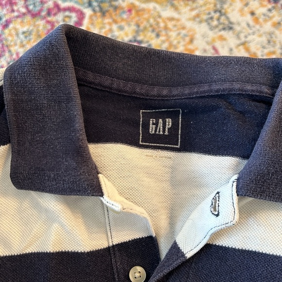 GAP polo - Picture 2 of 4